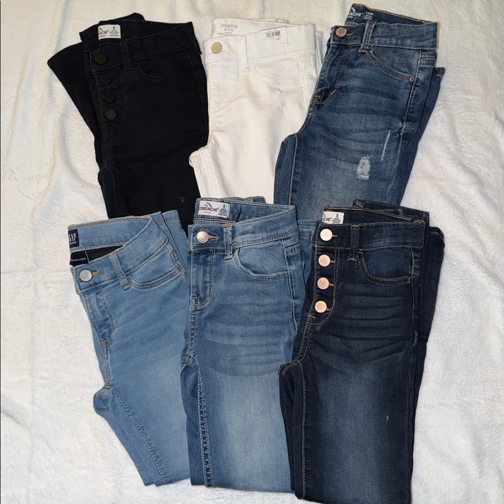 6 PAIRS of Girl’s Stretchy Jeans Size 7/8